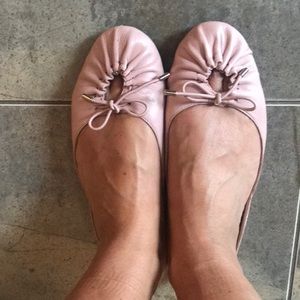 Bandolino Light Pink Flats